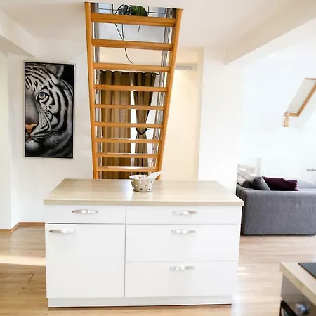 Grand Duplex Vila Sol Bled דירה